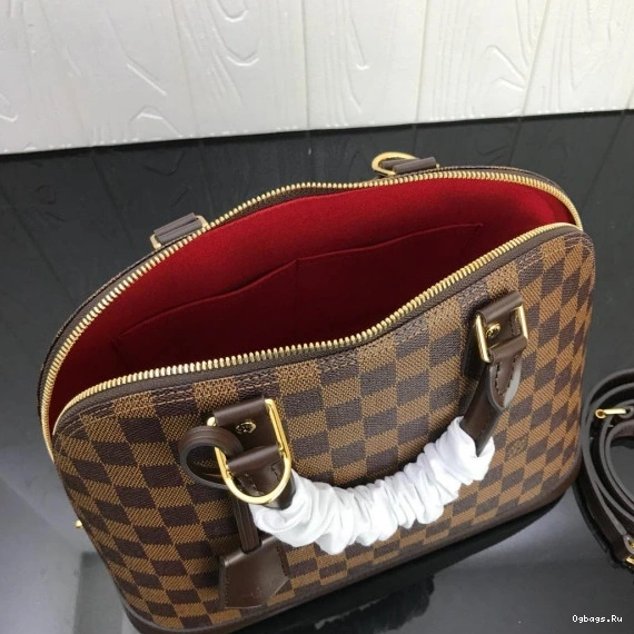 Vuitton Louis PM ALMA 0405
